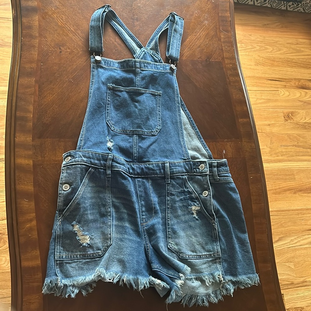 Hollister boyfriend short overalls